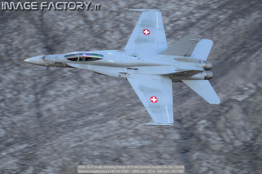 2009-10-07 Axalp Shooting Range 0574 McDonnell Douglas FA-18C Hornet